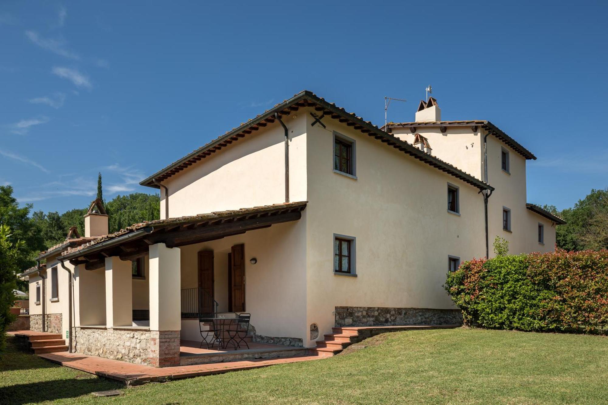 Borgo Santa Maria In Valle Laterina Exterior photo