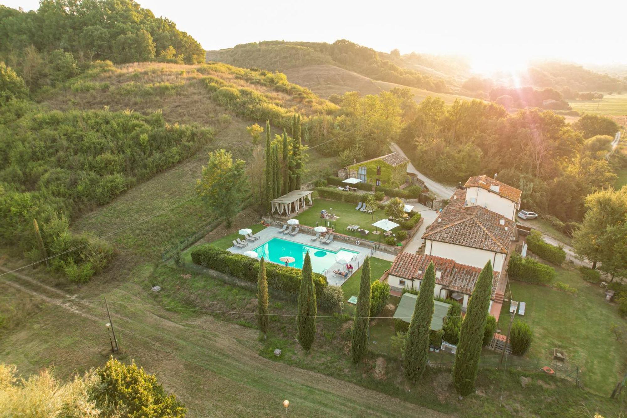 Borgo Santa Maria In Valle Laterina Exterior photo